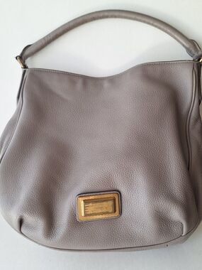Marc by Marc Jacobs Gray Taupe Pebbled Leather Shoulder Bag